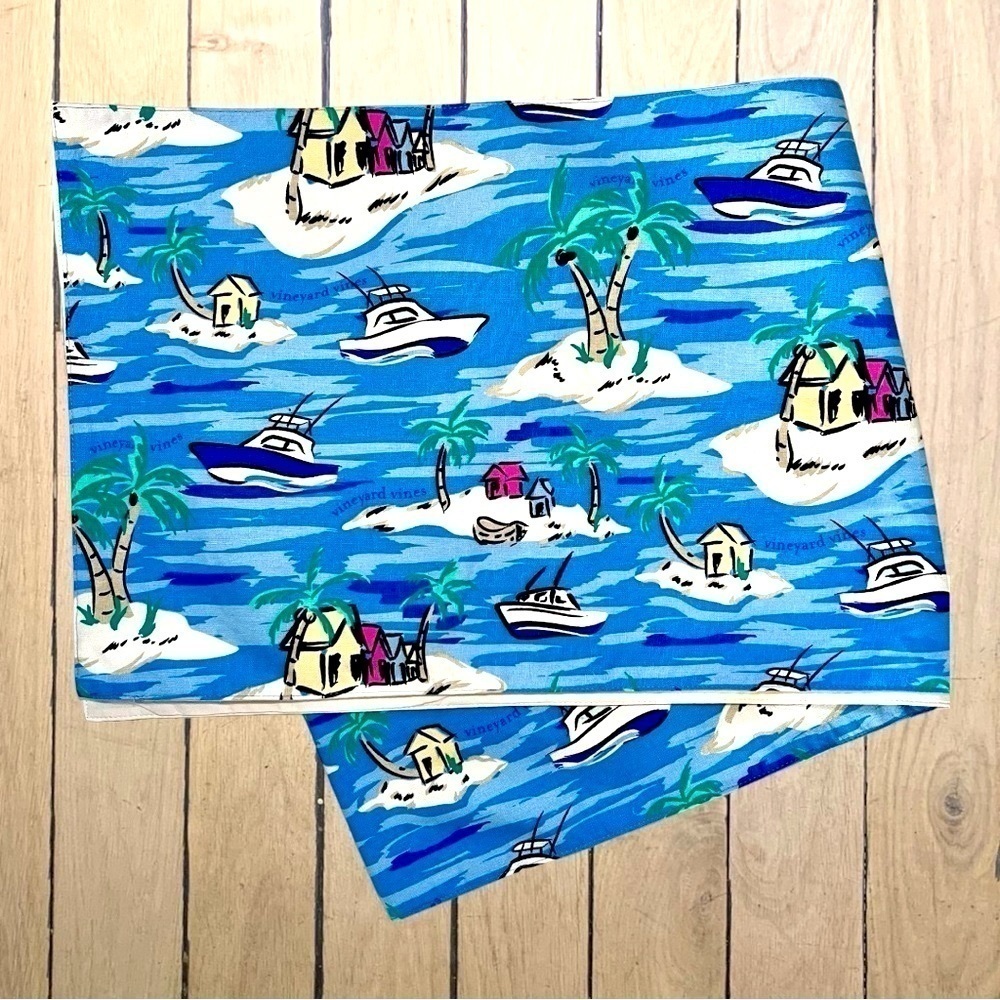 Vineyard Vines Target Island Boat Palm Tree Coastal Decor Table Runner Blue 72